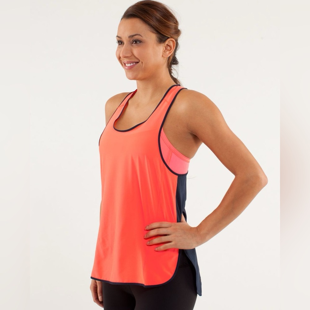 Lululemon Pump It Up Tank Light Flare/Inkwell, lightweight orange and Navy, 8